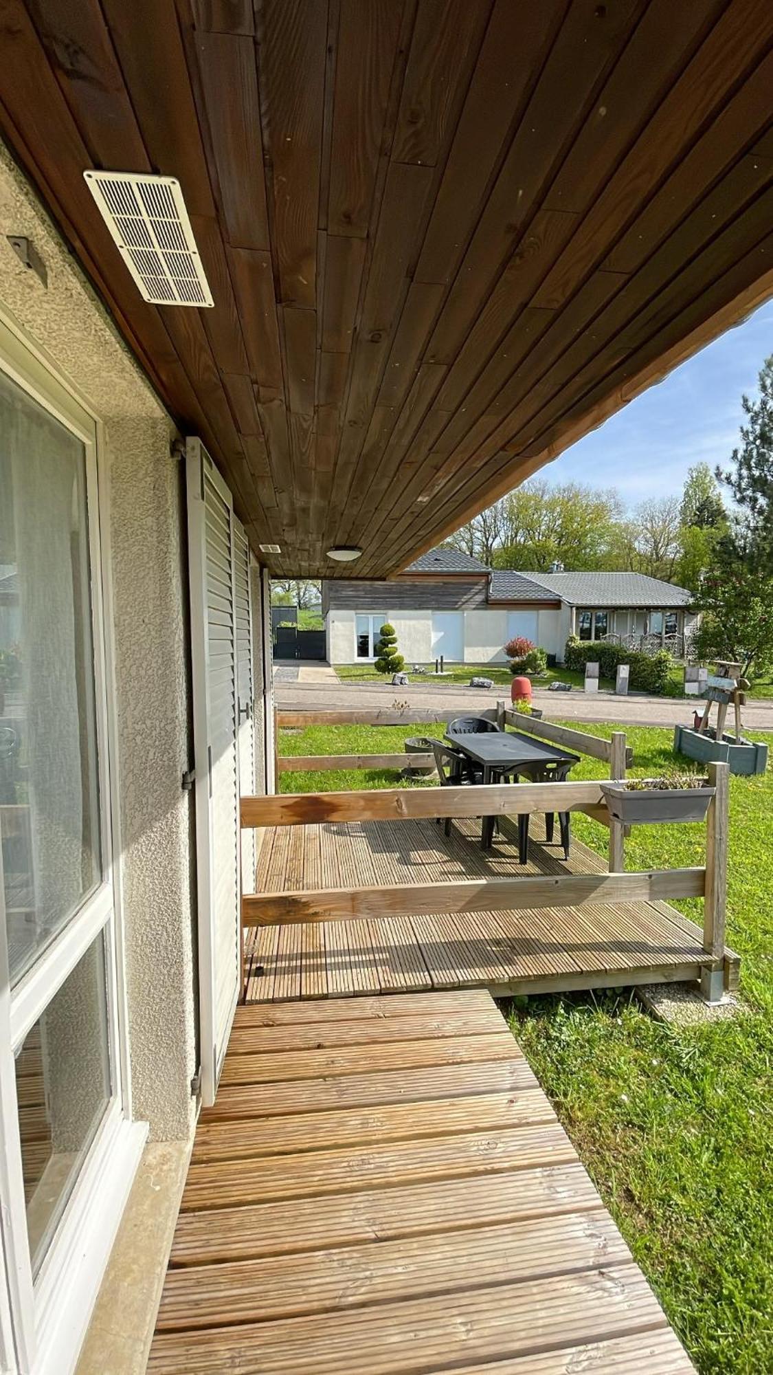 Studio Pivoine Avec Terrasse A Proximite De Metz Luaran gambar