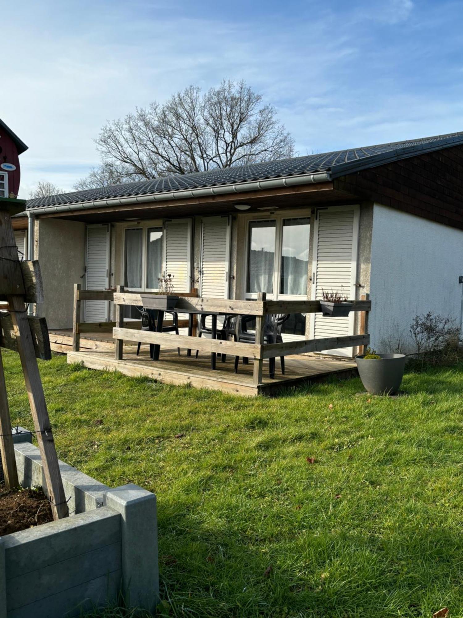 Studio Pivoine Avec Terrasse A Proximite De Metz Luaran gambar